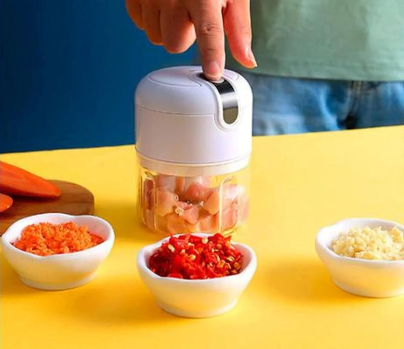⚡ Mini Processador de Alimentos 3 Lâminas Elétrico Bivolt USB ⚡
