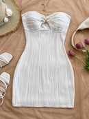 VESTIDO CURTO TOMARA QUE CAIA – MODELAGEM SLIM QUE VALORIZA AS CURVAS