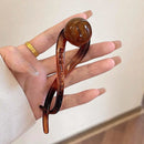 Prendedor de cabelo Feminino - Elegante e Versátil - Praiamar da cabeça aos pés!!