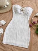 VESTIDO CURTO TOMARA QUE CAIA – MODELAGEM SLIM QUE VALORIZA AS CURVAS