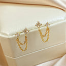 Par de Brincos Delicados - Flor Ponto de Luz - 3 Tamanhos Disponíveis