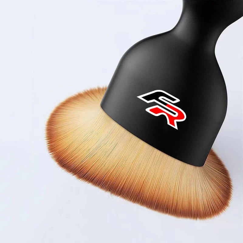 🧽 Kit de Limpeza para Carro – Escova + Toalha de Microfibra Secagem Rápida | Ideal para Console, Painel e Detalhes Internos! 🚗✨